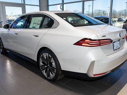 New 2025 BMW 530i xDrive