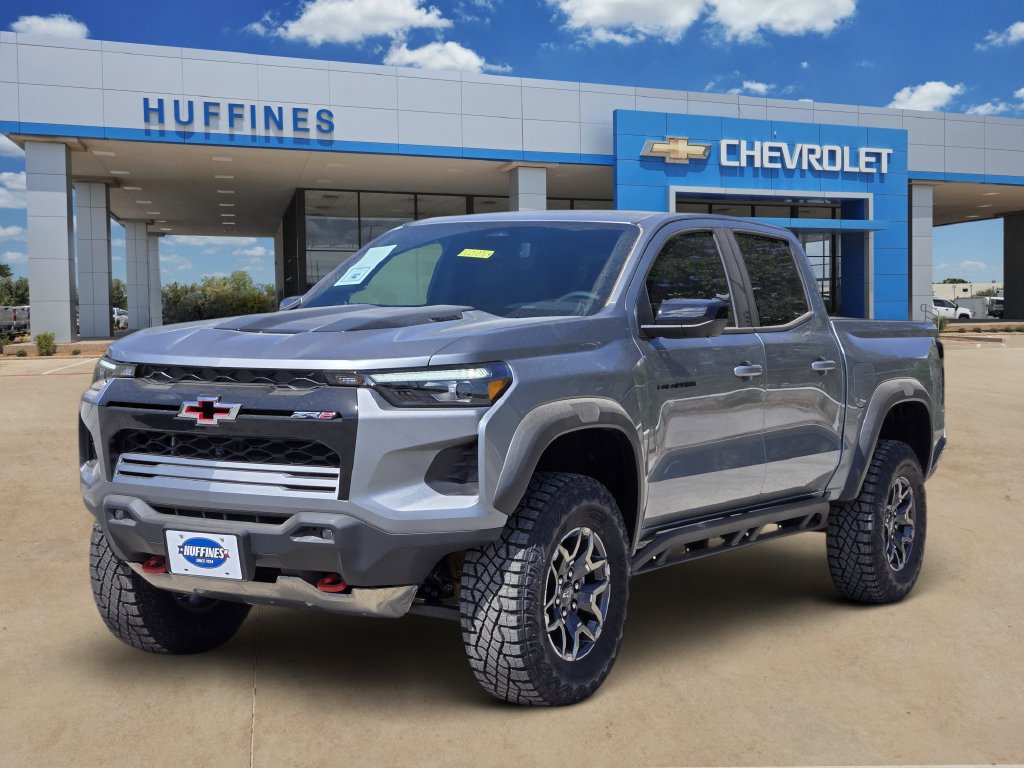 New 2026 Chevrolet Colorado ZR2 w/ Technology Package AWD/4WD image 2