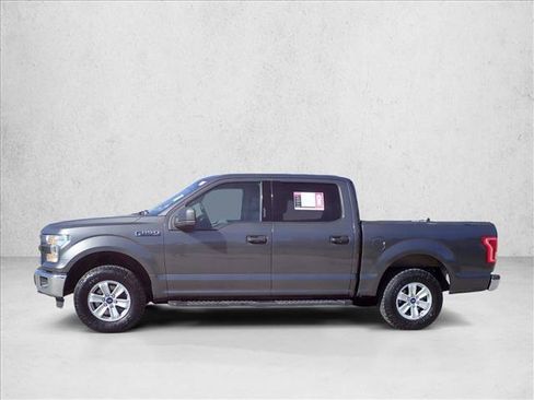 Used 2016 Ford F150 XLT AWD/4WD image 2