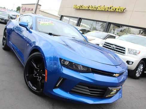 Used 2017 Chevrolet Camaro LT RWD image 35