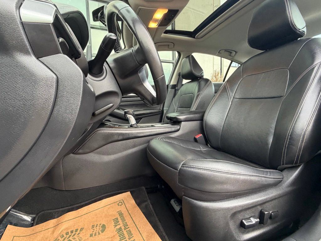 Used 2023 Nissan Altima AWD image 10