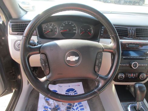 Used 2012 Chevrolet Impala LT w/ LT Sunroof Package image 13