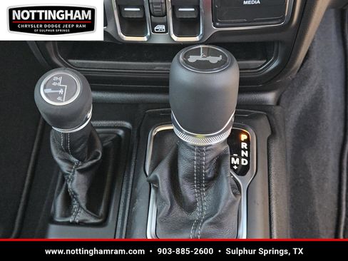 New 2026 Jeep Wrangler Unlimited Sport w/ Convenience Group image 12