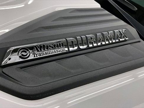 Used 2022 Chevrolet Silverado 2500 High Country image 34