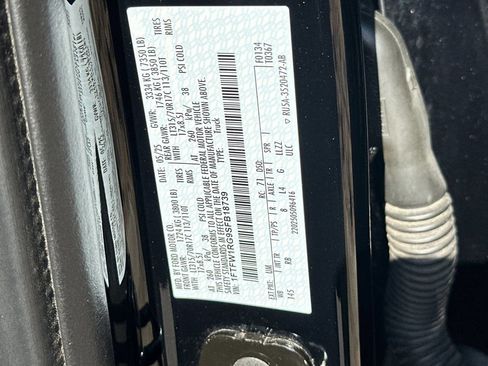 Used 2025 Ford F150 Raptor AWD/4WD image 44