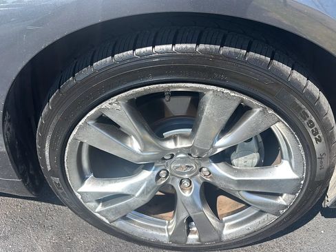 Used 2012 INFINITI M37 w/ Sport Pkg RWD image 30