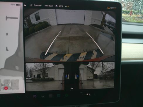 Used 2023 Tesla Model Y Long Range image 24