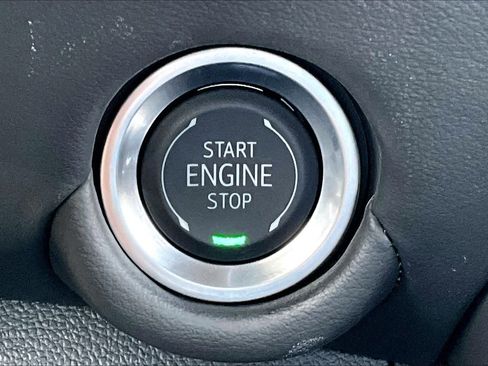 Used 2025 Chevrolet Tahoe RST w/ Comfort Package image 32