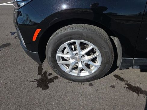 Used 2024 Chevrolet Equinox LT FWD image 16