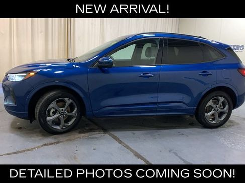 Used 2023 Ford Escape ST-Line Select w/ Tech Pack #2 AWD/4WD image 6