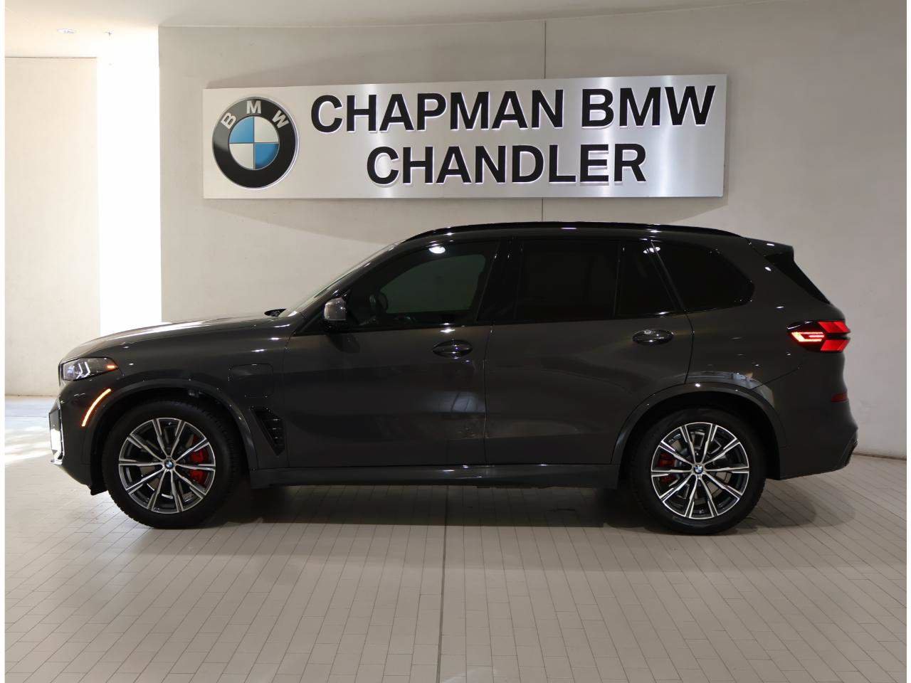 Certified 2026 BMW X5 xDrive50e AWD/4WD image 3