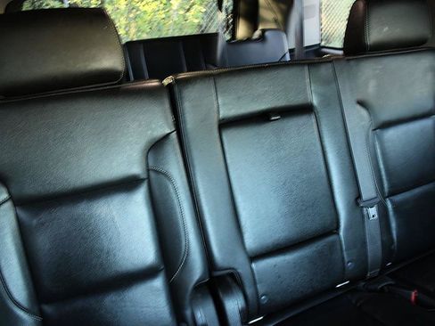 Used 2015 GMC Yukon SLT w/ Open Road Package RWD image 20