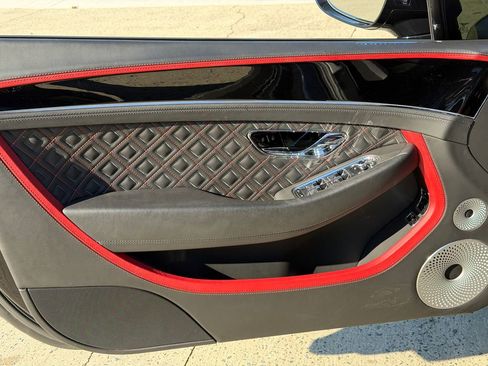 Used 2022 Bentley Continental GT Speed image 14