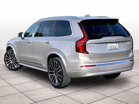 Used 2026 Volvo XC90 B5 Plus image 15