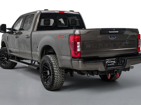 Used 2020 Ford F250 Lariat w/ Lariat Value Package AWD/4WD image 9