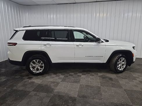 Used 2023 Jeep Grand Cherokee L Limited image 2
