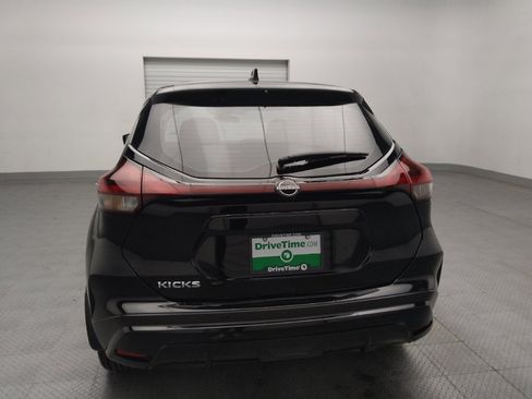 Used 2024 Nissan Kicks S FWD image 6