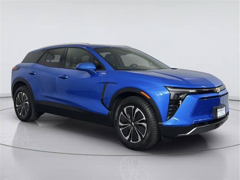 Used 2024 Chevrolet Blazer EV LT AWD/4WD image 7