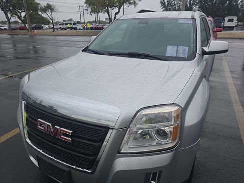 Used 2011 GMC Terrain SLE image 12