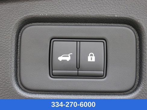 New 2026 Nissan Pathfinder SL image 27