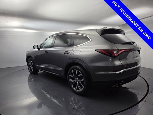 Used 2023 Acura MDX SH-AWD w/ Technology Package image 10
