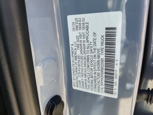 Certified 2024 Honda Ridgeline TrailSport image 26