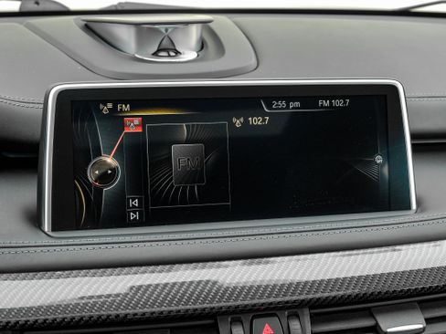 Used 2015 BMW X5 M image 37