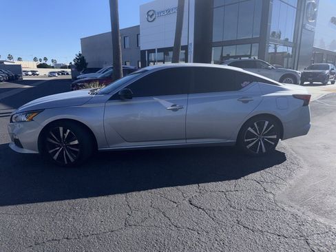 Used 2020 Nissan Altima 2.5 SR image 5
