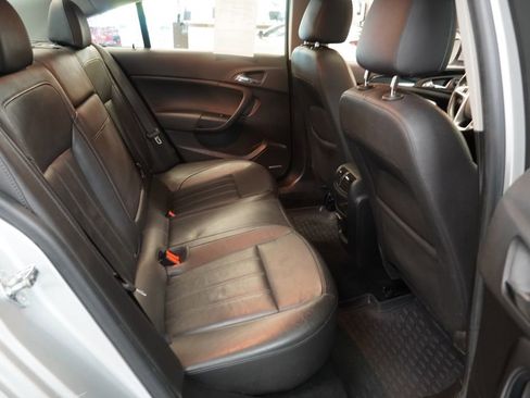 Used 2011 Buick Regal CXL w/ RL6 Preferred Equipment Group FWD image 31