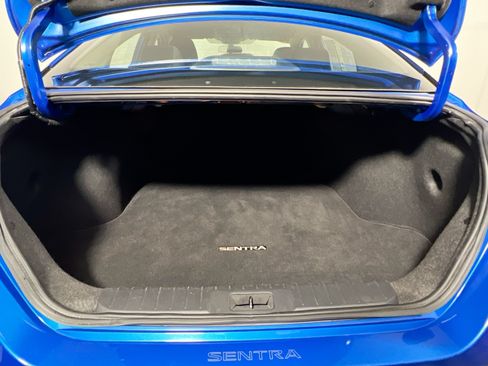 Used 2024 Nissan Sentra SV FWD image 32