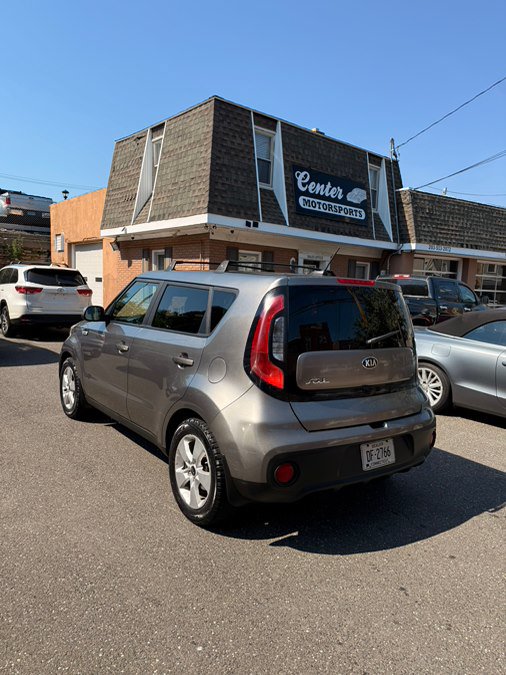 Used 2019 Kia Soul FWD image 7