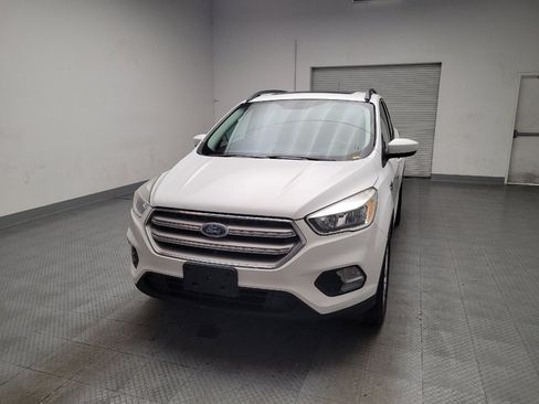 Used 2018 Ford Escape SE FWD image 15