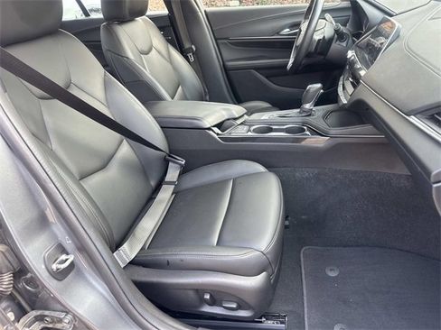 Used 2021 Cadillac CT4 Luxury image 8
