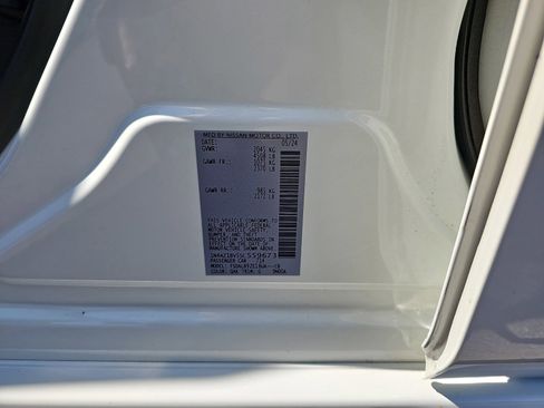 Used 2025 Nissan Leaf S FWD image 28