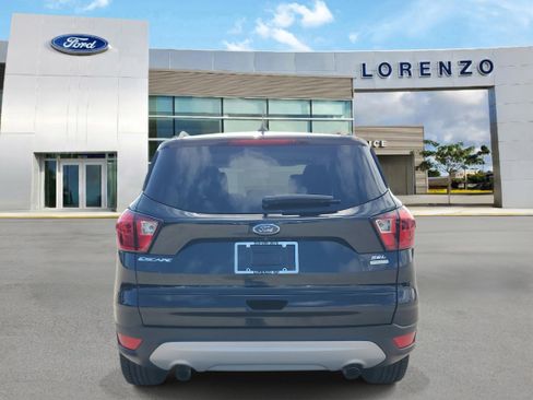 Used 2019 Ford Escape SEL image 6