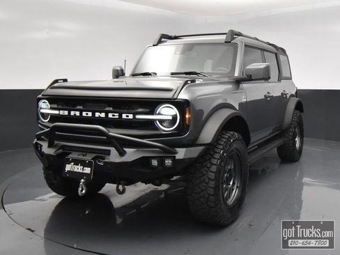 Used 2023 Ford Bronco Outer Banks AWD/4WD image 49