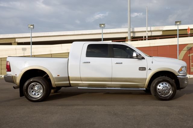 Used 2012 RAM 3500 Laramie Longhorn w/ Max Tow Pkg AWD/4WD image 15