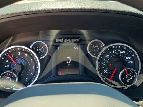 New 2026 RAM 2500 Tradesman AWD/4WD image 21