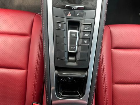 Used 2024 Porsche 718 Boxster image 27