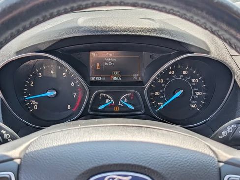 Used 2018 Ford Escape Titanium AWD/4WD image 21