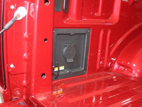 New 2025 Ford F150 Lariat w/ Equipment Group 501A Mid image 18