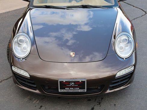 Used 2011 Porsche 911 Carrera 4S image 10