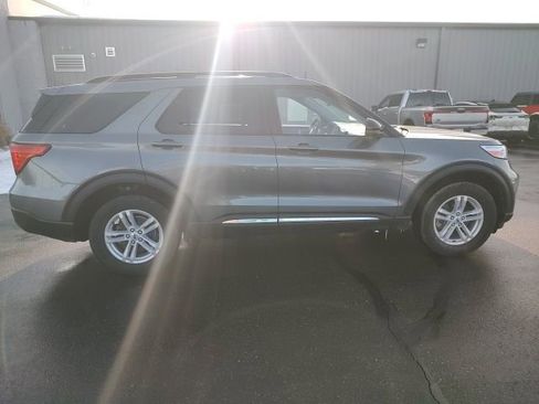 Certified 2023 Ford Explorer XLT w/ Equipment Group 202A image 8