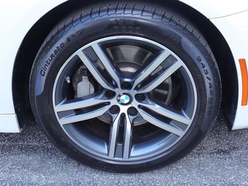 Used 2023 BMW 530i w/ Convenience Package RWD image 39