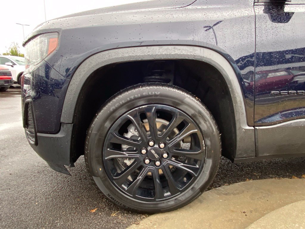 Used 2022 GMC Acadia SLE w/ Driver Convenience Package FWD image 33