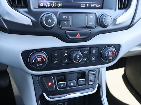 Certified 2019 GMC Terrain SLT image 16