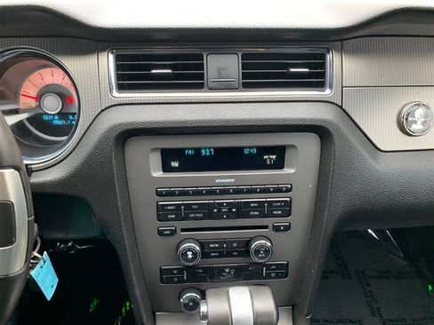 Used 2011 Ford Mustang GT Premium w/ 401A Rapid Spec Order Code image 32