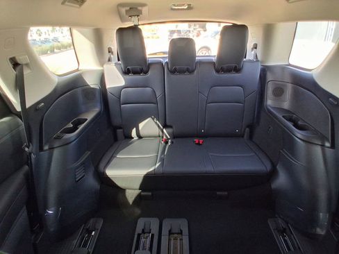 New 2026 Nissan Pathfinder Platinum w/ Cargo Package AWD/4WD image 37