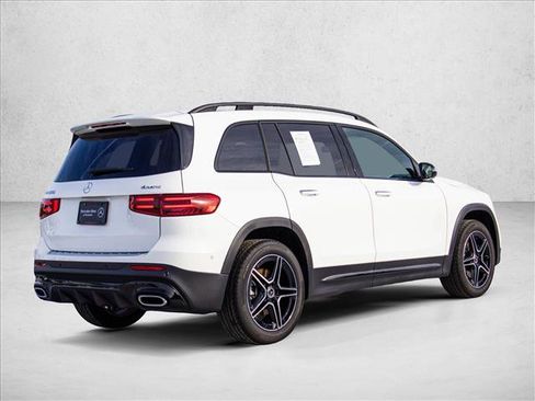 Certified 2026 Mercedes-Benz GLB 250 4MATIC image 5