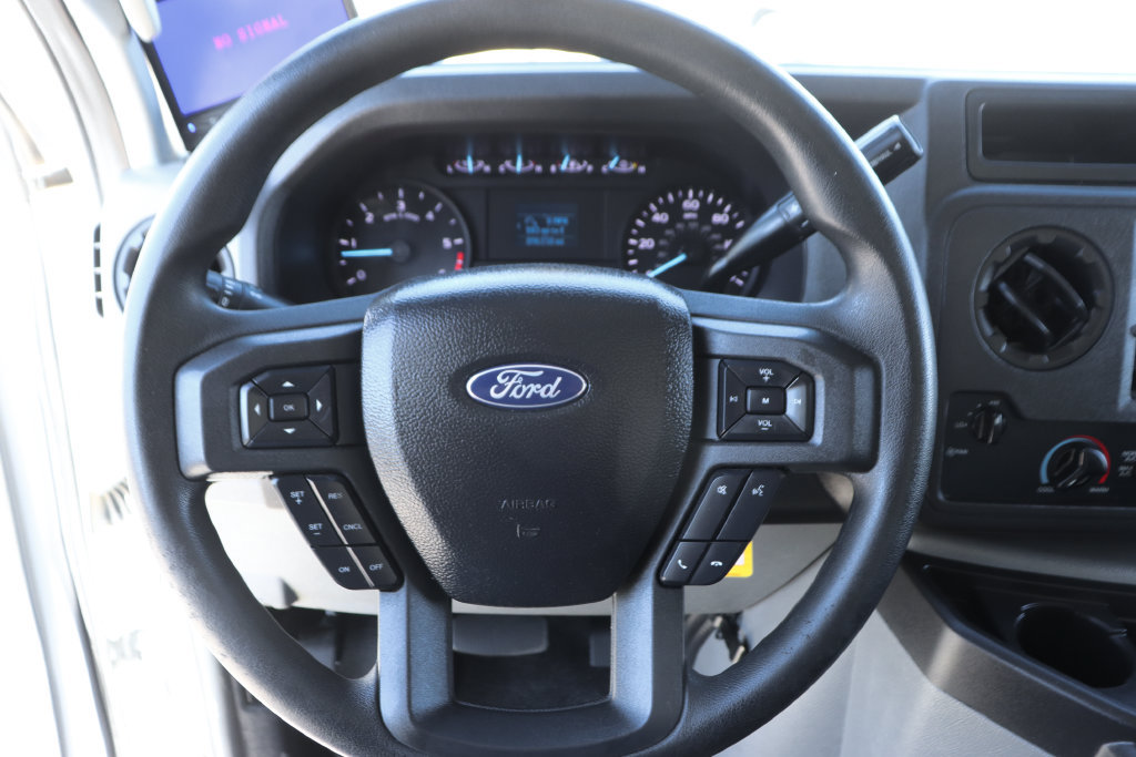 Used 2022 Ford E-450 and Econoline 450 Super Duty w/ Power Windows & Locks Group RWD image 19